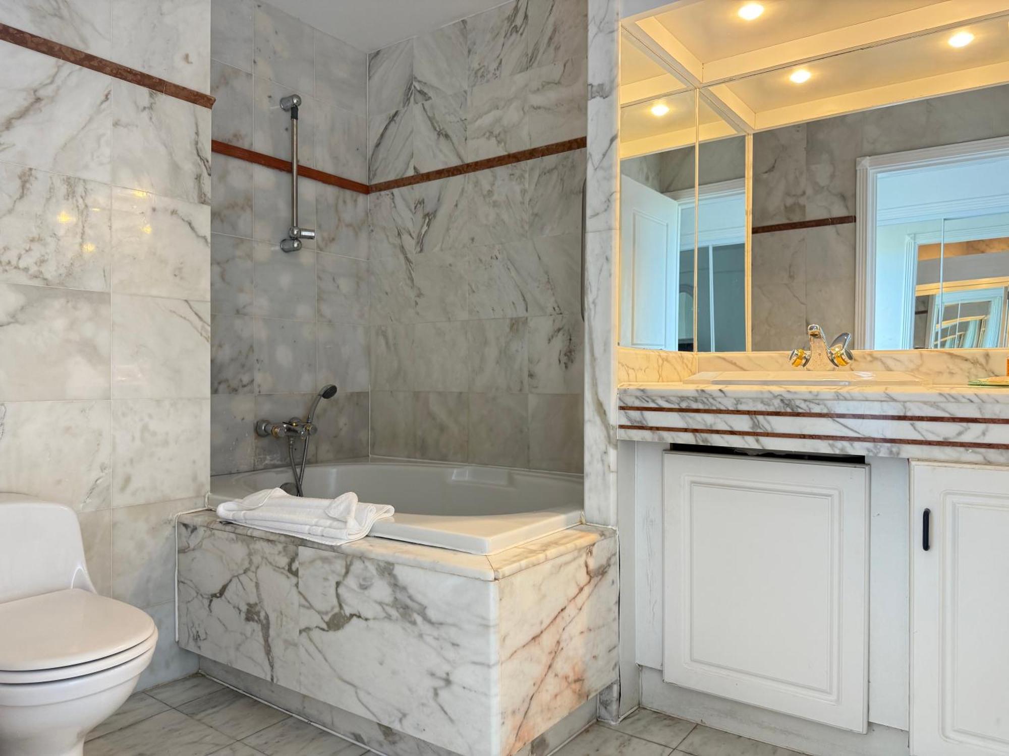 Sapphire Beach Club Resort Cupecoy  외부 사진