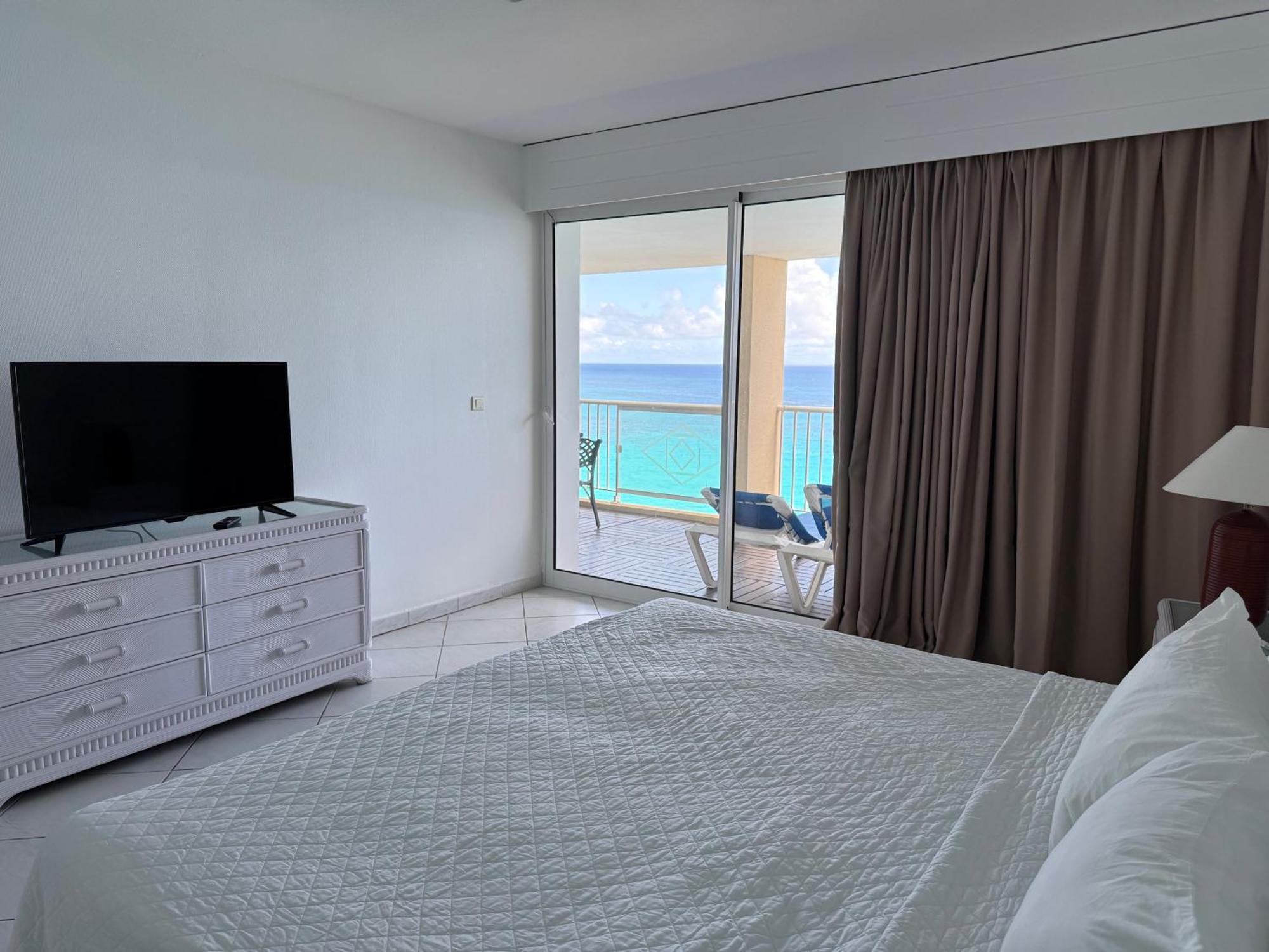 Sapphire Beach Club Resort Cupecoy  외부 사진