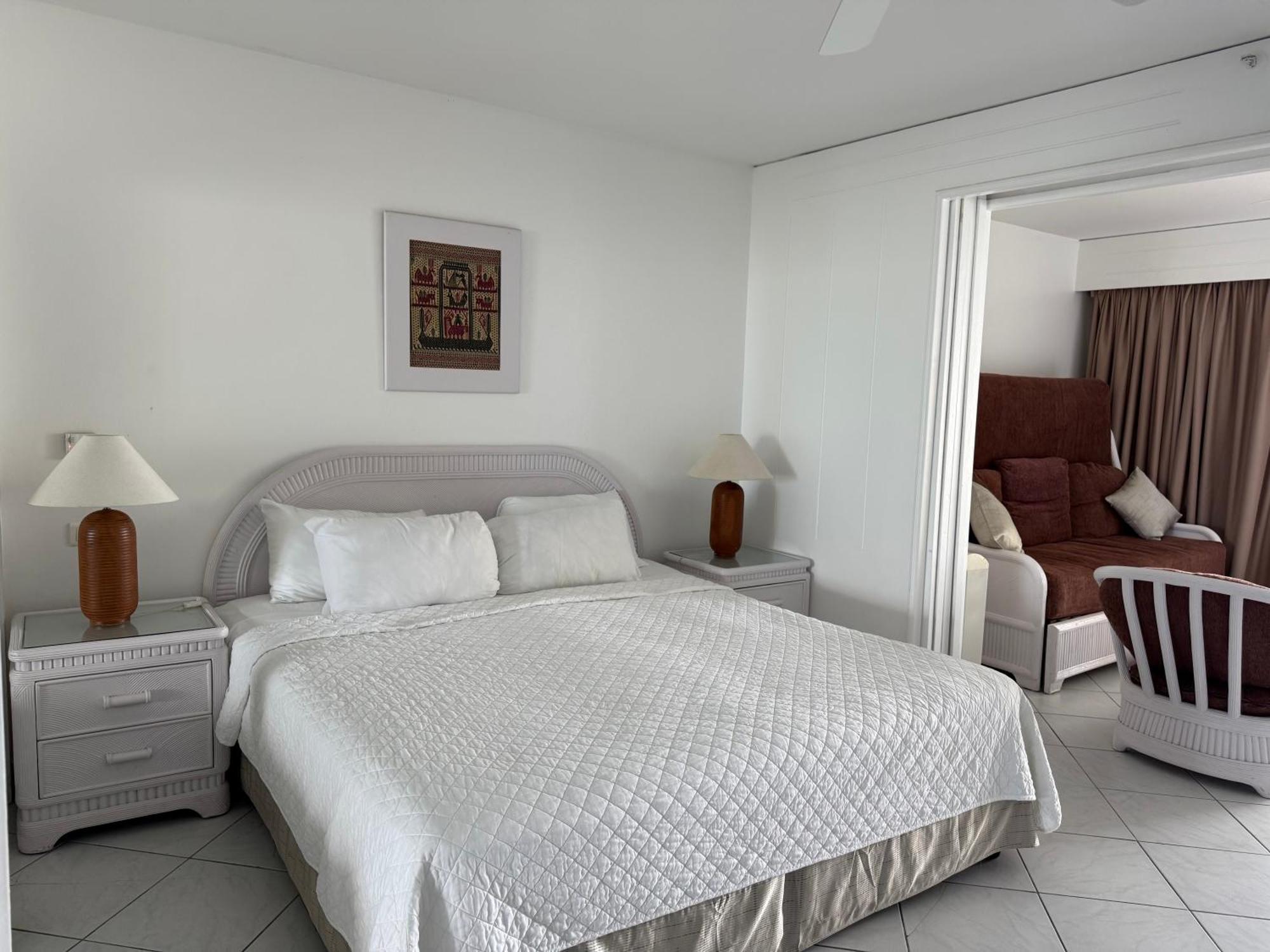Sapphire Beach Club Resort Cupecoy  외부 사진