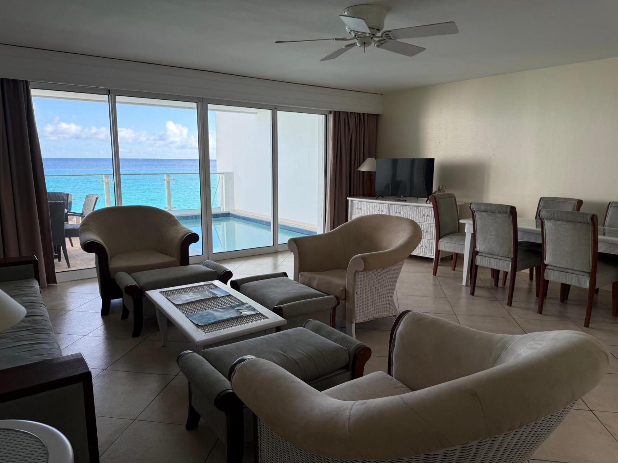 Sapphire Beach Club Resort Cupecoy  외부 사진