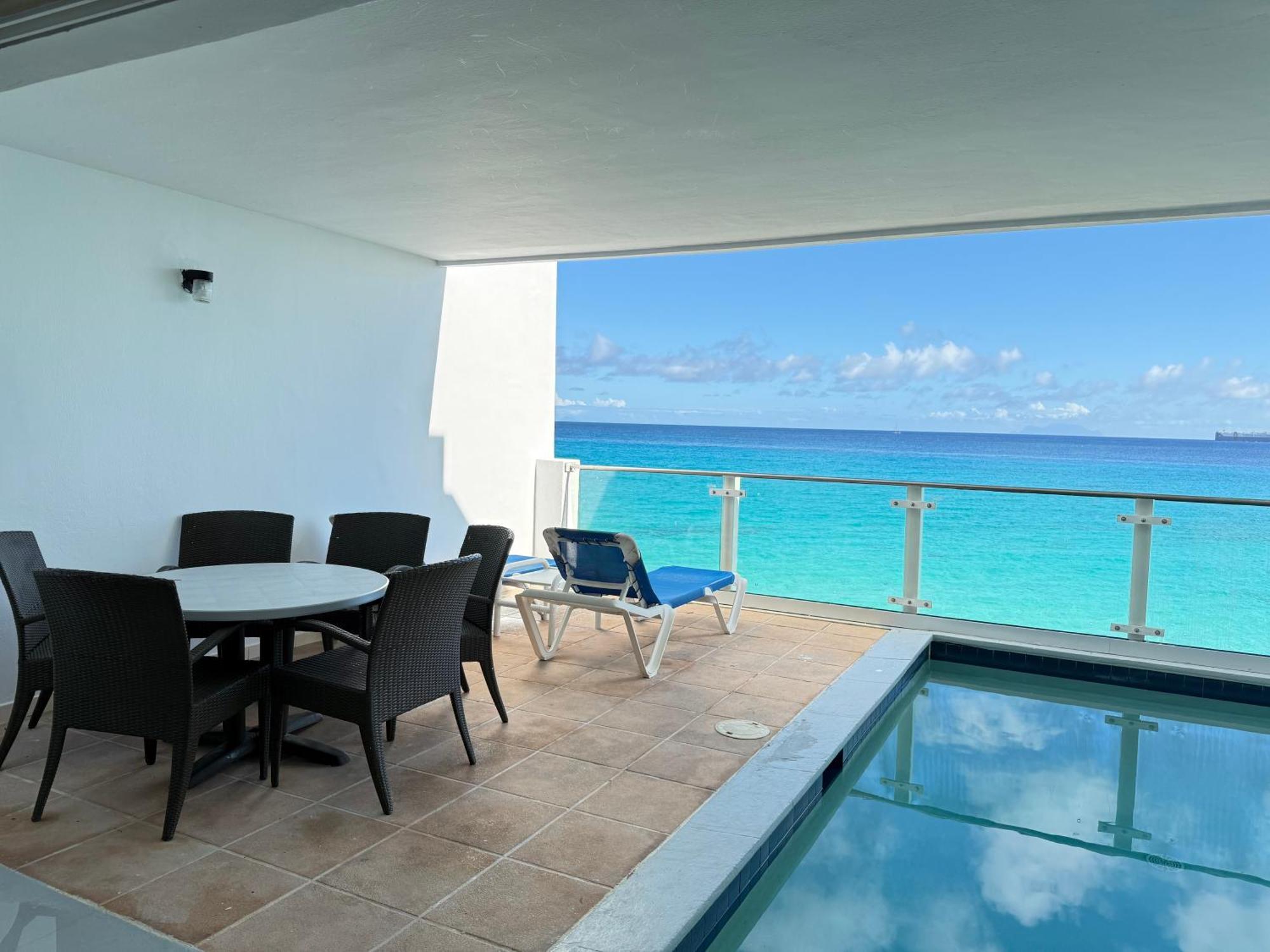 Sapphire Beach Club Resort Cupecoy  외부 사진